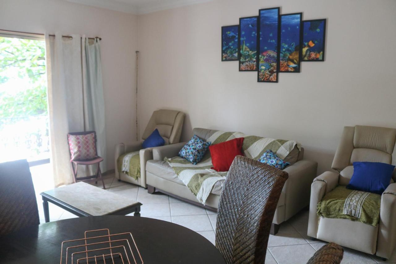 4 dormitórios no Guarujá, próximo ao Aquário! Sinta-se em casa! Exterior foto
